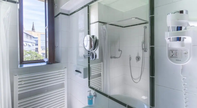 Komfort Einzel Zimmer Hotel Lunik