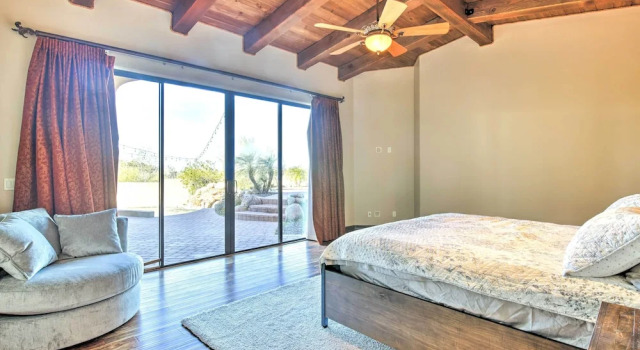 Near Golfing: Mesa Villa w/ Outdoor Oasis & Pool, Забронировать Вилла Fountain of the Sun штат Аризона