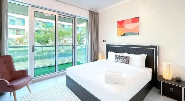 Cozy 2BR With Balcony The Greens