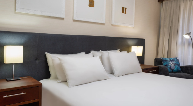 Grand Plaza Paulista Hotel, Забронировать Отель Отели Сан-Пауло с завтраком, рядом с Больница Освалду-Крус, Завтраки