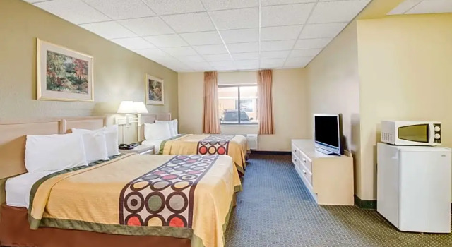 Шестиместный люкс c 1 комнатой Super 8 by Wyndham Port Clinton