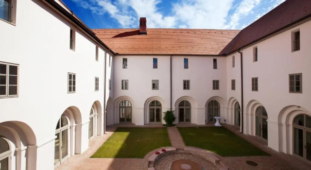 Двухместный номер Standard Sopron Monastery Hotel