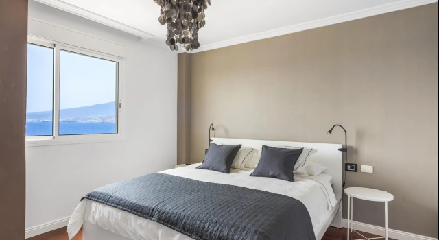 Spacious beach apartment with private parking, Prenota Appartamento El Rosario Tenerife