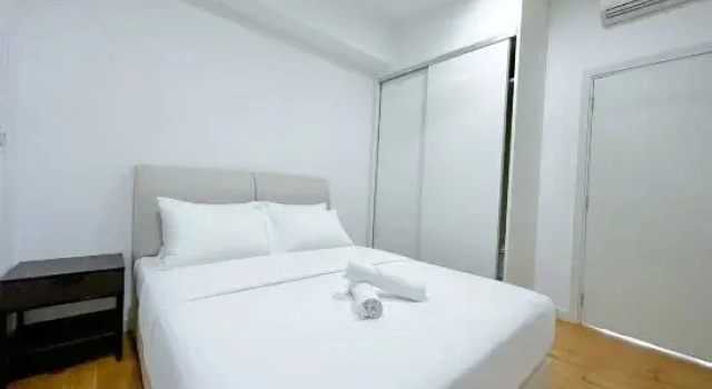 Двухместный люкс Standard с 3 комнатами Iskandar Residences Nusajaya by Stayrene