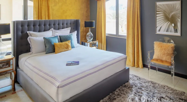 The Palm Jumeirah Villas - Frond O