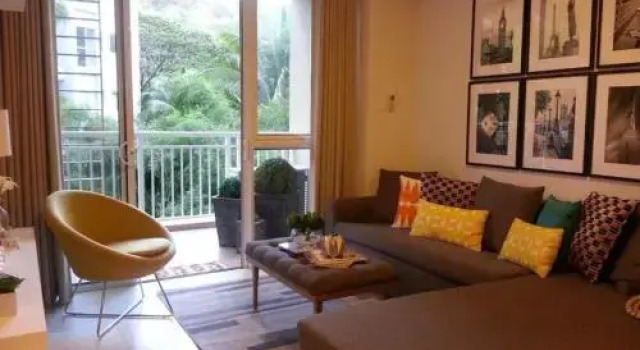 Condominium at Carola, Забронировать Отель Назугбу 