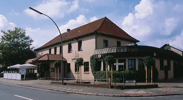 Landhaus Roose Hotel Restaurant, Buchen Sie Hotel Zeven Niedersachsen