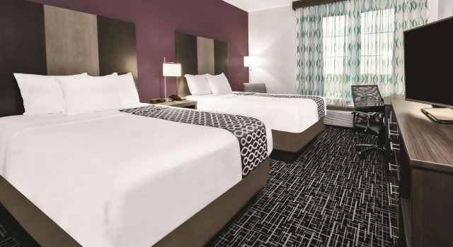Четырёхместный номер Standard с красивым видом из окна La Quinta by Wyndham Corpus Christi - Portland