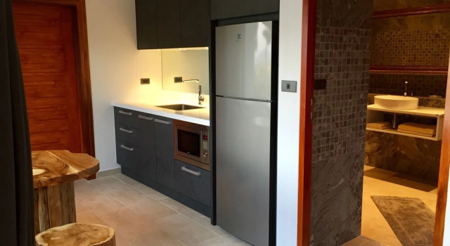 Вилла Luxury Apartment Villa Sanctuary With Private Pool