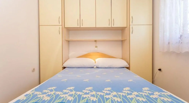Branko 3, Prenota Hotel Hotel a Isole Quarnerine con parcheggio, Parcheggio
