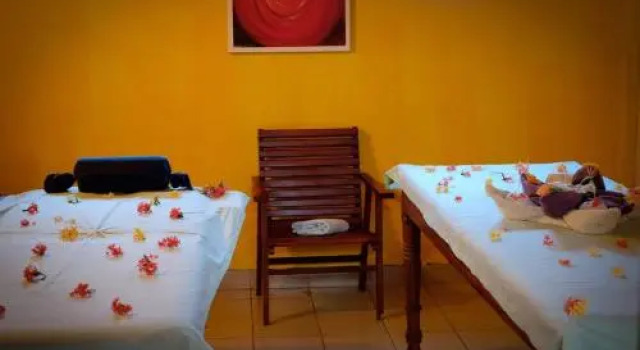Ayurvedee Traditional Ayurveda, Забронировать Отель Отели Западной провинции с бассейном, Бассейн