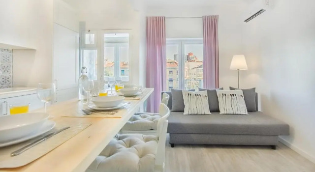 Roma Cozy Flat, Забронировать Отель Отели Лиссабона 3 звезды, рядом с Алвалади, 3*