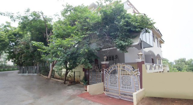 OYO 45017 Exotic Stay Apollo Hospital, Rezerwuj Hotel Jubilee Hills 