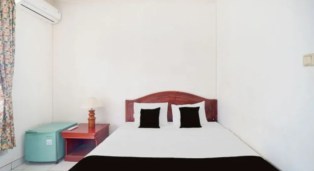 Люкс Standard Hotel O Bogor near Taman Safari formerly Hotel Rudian 1
