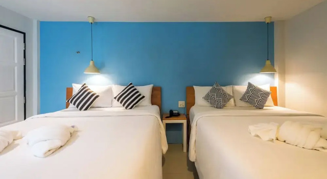 Семейный номер Standard с балконом Tiya House Rooms & Cafe
