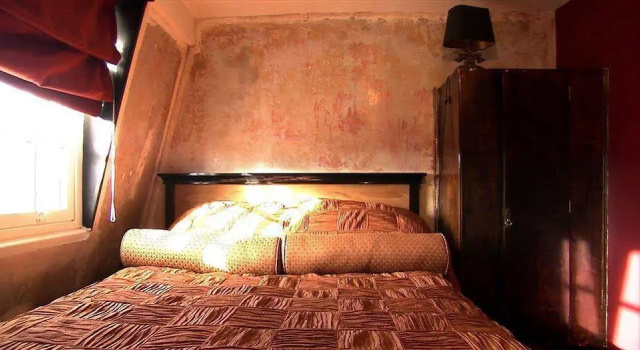 Rough Luxe Hotel