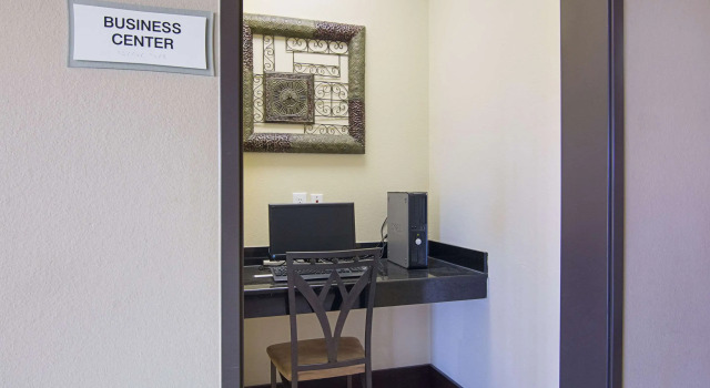 Rodeway Inn & Suites Winnfield, Book Hotel Hoteller i Winnfield med pool, Swimmingpool