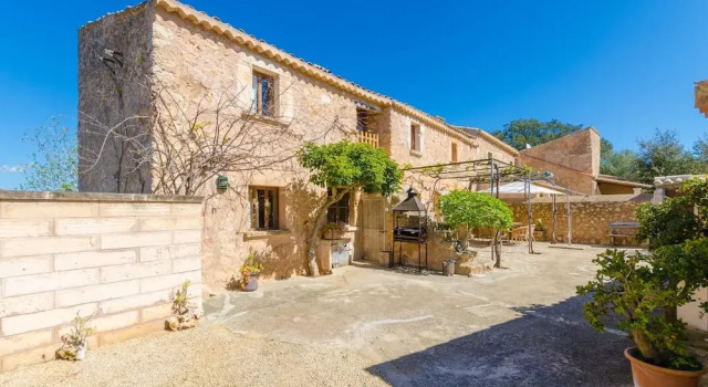 Ideal Property Mallorca - Can Maria, Book Villa Inca Majorca