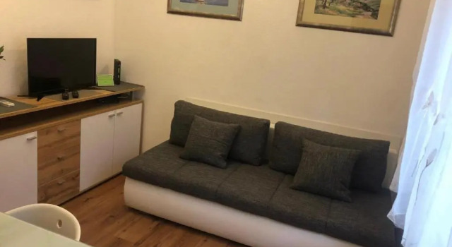 Apartment Lovrekovic, Prenota Appartamento Hotel a Croatian Islands con parcheggio, Parcheggio