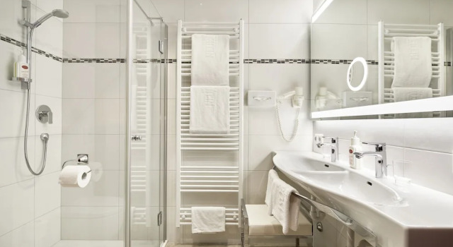Номер Standard с балконом Hotel Neue Post - 4 Sterne Superior