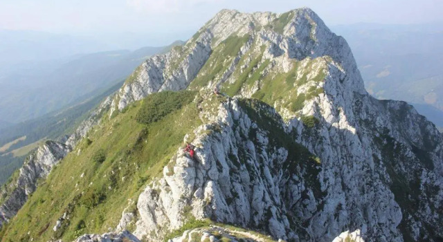 Pensiune Maria, Rezerwuj Hotel Hotele w Arges z basenem, Basen