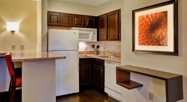 Люкс Staybridge Suites Madison - East by IHG