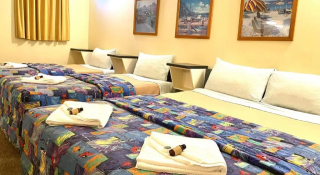 Семейный номер Standard Gateway Motor Inn