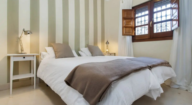 Enjoy Cathedral Views From Private Terrace! Penthouse Catedral III, Забронировать Отель Старый город Севилья