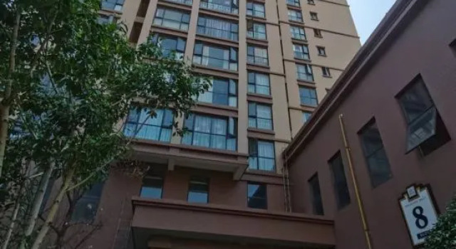 Cloud Cai Xiaozhu, Prenota Hotel Miyang Yunnan