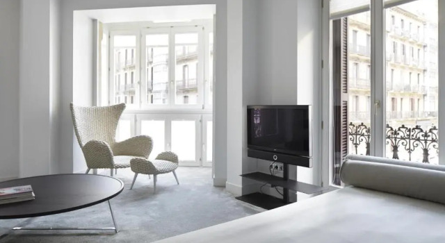 Апартаменты Easo Suite 7 Apartment by Feelfree Rentals