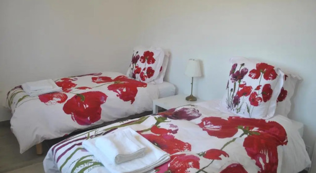 La Marina, Prenota Hotel Chassieu Rodano