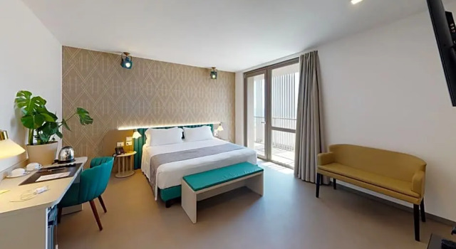 DIVA HOTEL LIGNANO, Забронировать Отель Sabbiadoro Линьяно-Саббьядоро, рядом с Faro Rosso