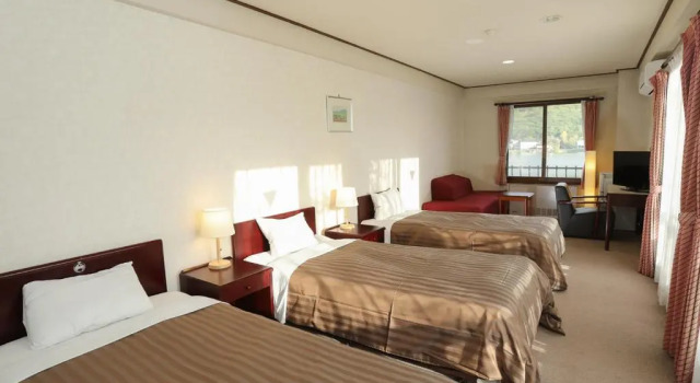 Shirakabako View Hotel, Забронировать Отель Отели Тино 3 звезды, рядом с Развлекательный парк Shirakaba Resort Family Land, 3*