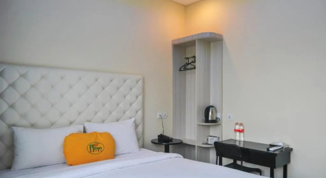 Camera Deluxe Bandung Hostel