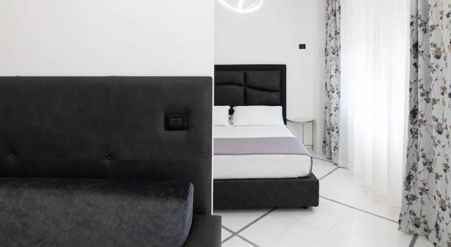 Двухместный номер Royal Apart Hotel Suite Italy Naples Chiaia Mergellina