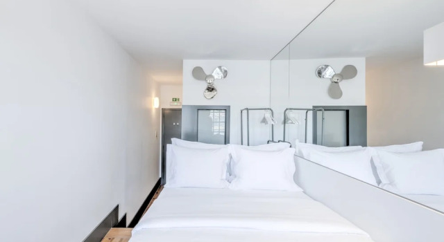 Номер Standard с видом на реку Oporto Street Fonte Taurina - Riverfront Suites