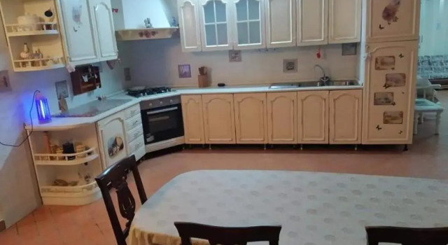 Апартаменты Esmeralda house