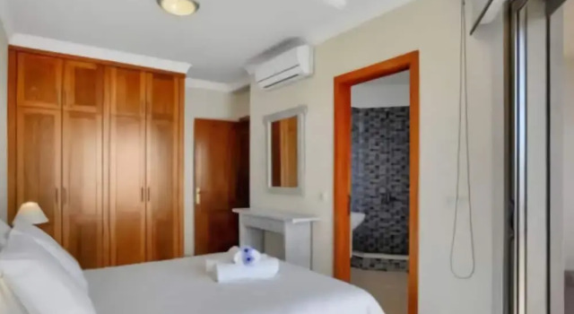 Belvilla by OYO Holiday Home in Puerto de Santiago, Book Vacation Home Hotels in Tenerife with Parking, Parking