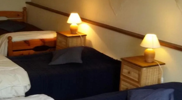 Au Gallodrome, Rezerwuj Hotel Drincham 