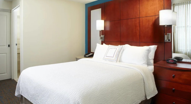 Люкс Residence Inn Columbus Downtown