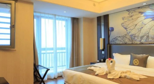 Changsha Hua Rui He Hotel, Rezerwuj Hotel Hotele w Changsha z parkingiem, w pobliżu Juzizhou Station, Parking