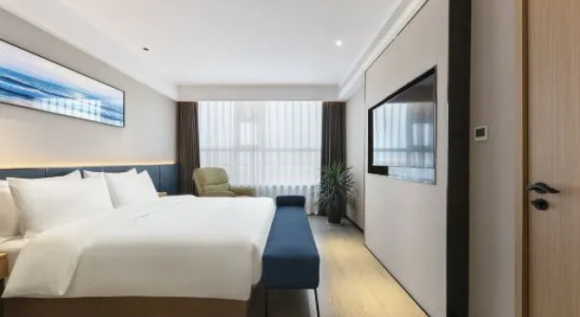 Люкс c 1 комнатой Starway Hotel Lankao Wanghu