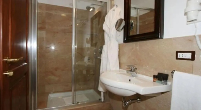 Трёхместный номер Superior Resort Borgo San Rocco