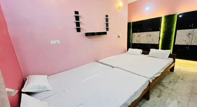Rudraksh Inn, Забронировать Гостевой дом Гостевые дома Варанаси, Гостевой дом