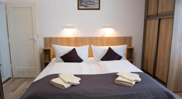 Vila Mala Marta, Rezervovat Hotel Hotely v Prešovský kraj s parkováním, Parkování