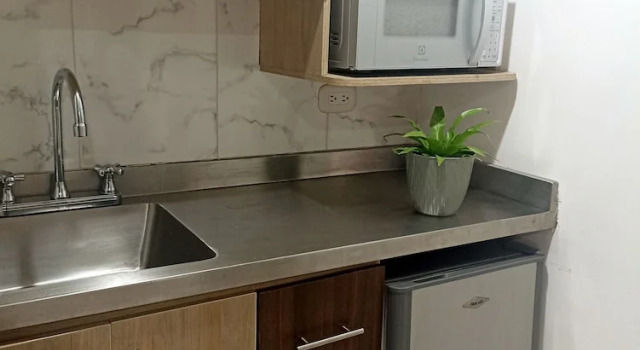 Студия Classic Laureles Guest House LGH Hotel