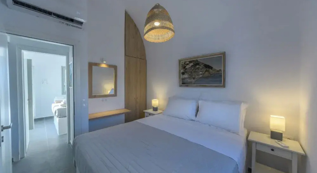 Astrea Suites Villa FinikiaSea View