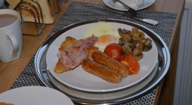 Air Leth Bed & Breakfast, Забронировать Отель Отели Острова Ская с завтраком, Завтраки