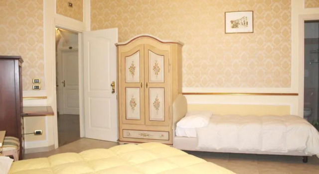 Трёхместный номер Comfort Hotel Rinascimento