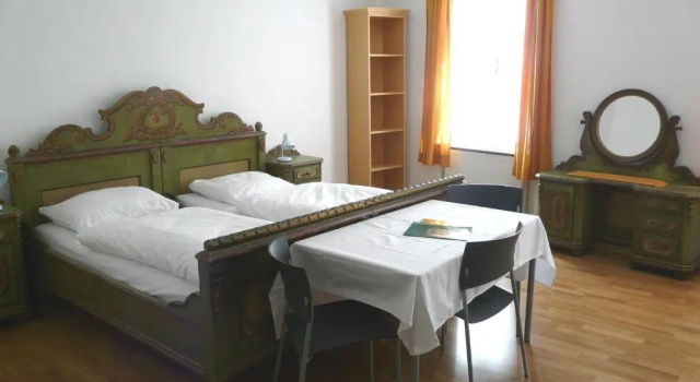 Трёхместный номер Standard Hotel Schwarzes Rössl